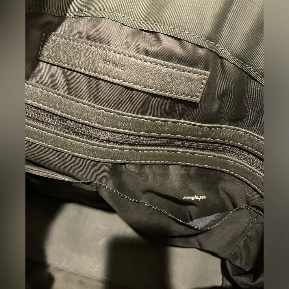 Lululemon All Day Tote Olive Green Shoulder Bag - Picture 2 of 13